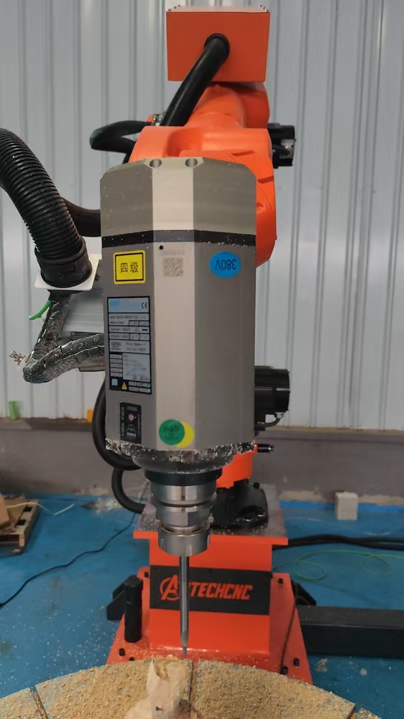 ARTECH CNC COMPANY Holds Special Sessions to Explain HQD 12KW Spindle, Assisting Customers in Precise Product Selection