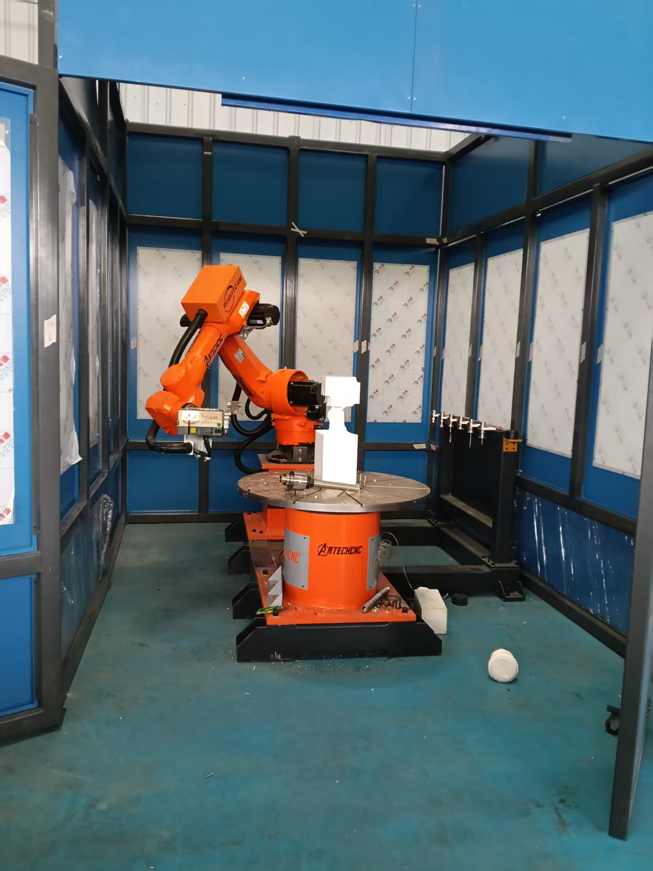 ARTECH CNC Conducts Foam Engraving Test for Customers via Remote Video, Winning High Satisfaction