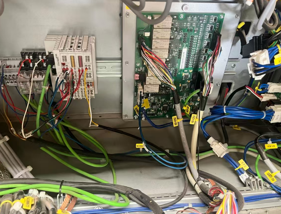 ARTECH CNC Technical Team Resolves Milling Robot Arm Fault via Remote After-sales Support for Customer